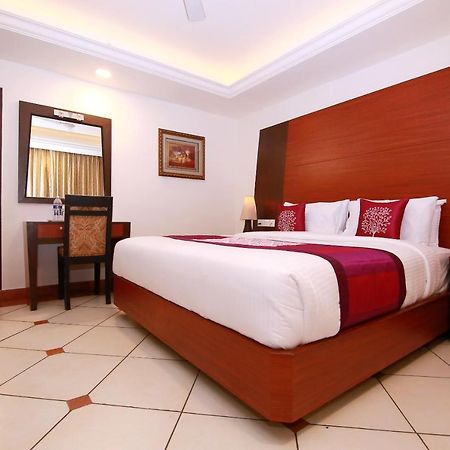 Emarald Hotel Cochin Kochi Εξωτερικό φωτογραφία