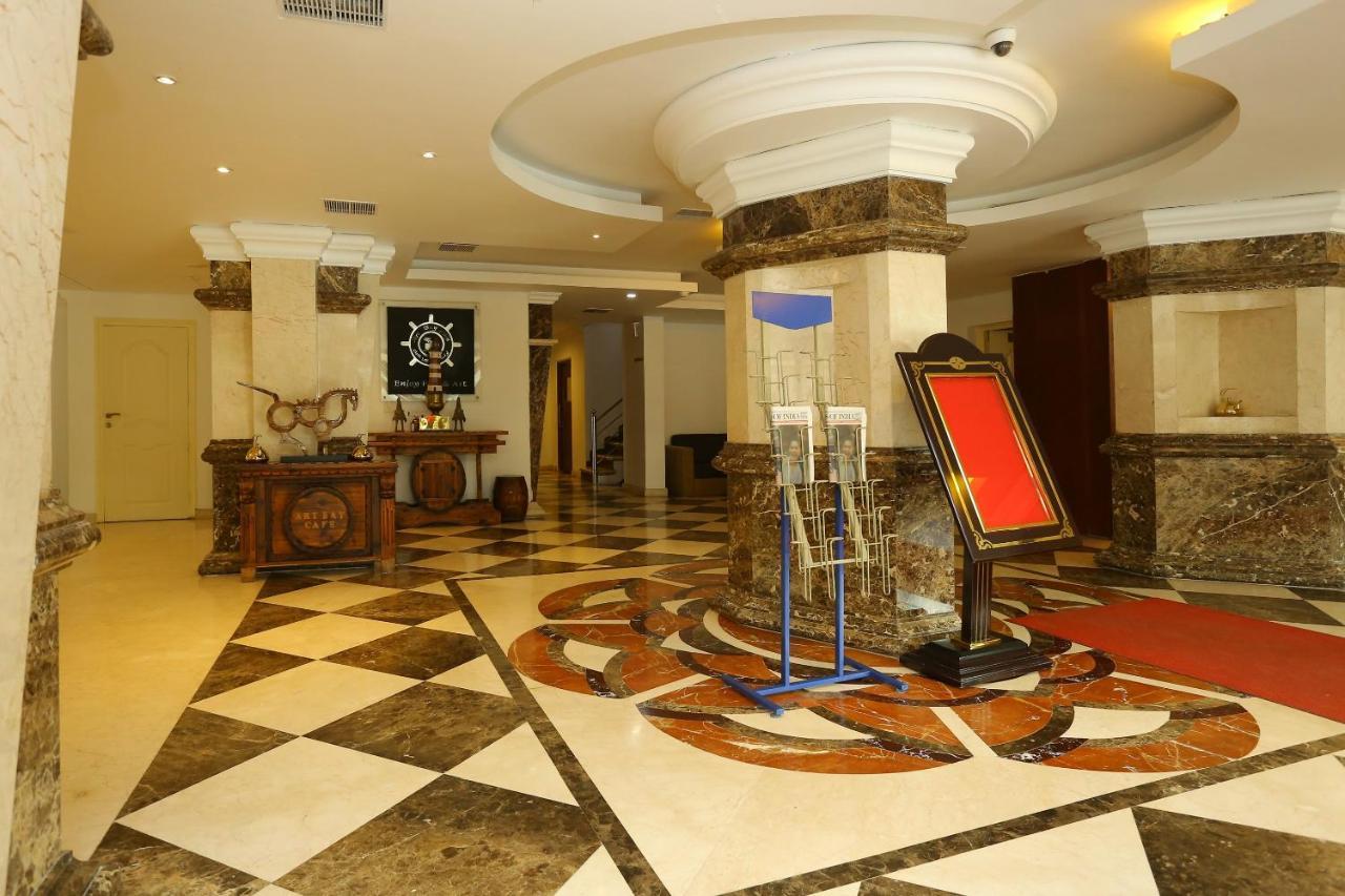 Emarald Hotel Cochin Kochi Εξωτερικό φωτογραφία