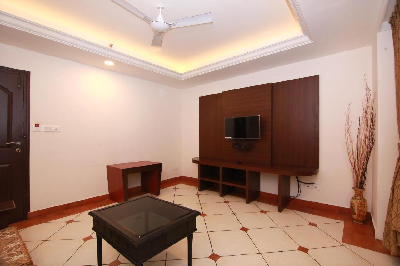 Emarald Hotel Cochin Kochi Εξωτερικό φωτογραφία