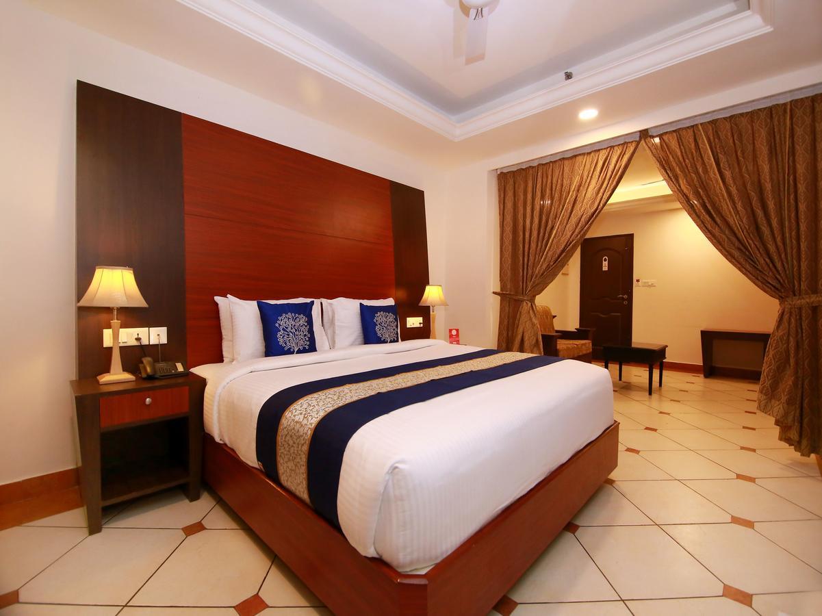 Emarald Hotel Cochin Kochi Εξωτερικό φωτογραφία