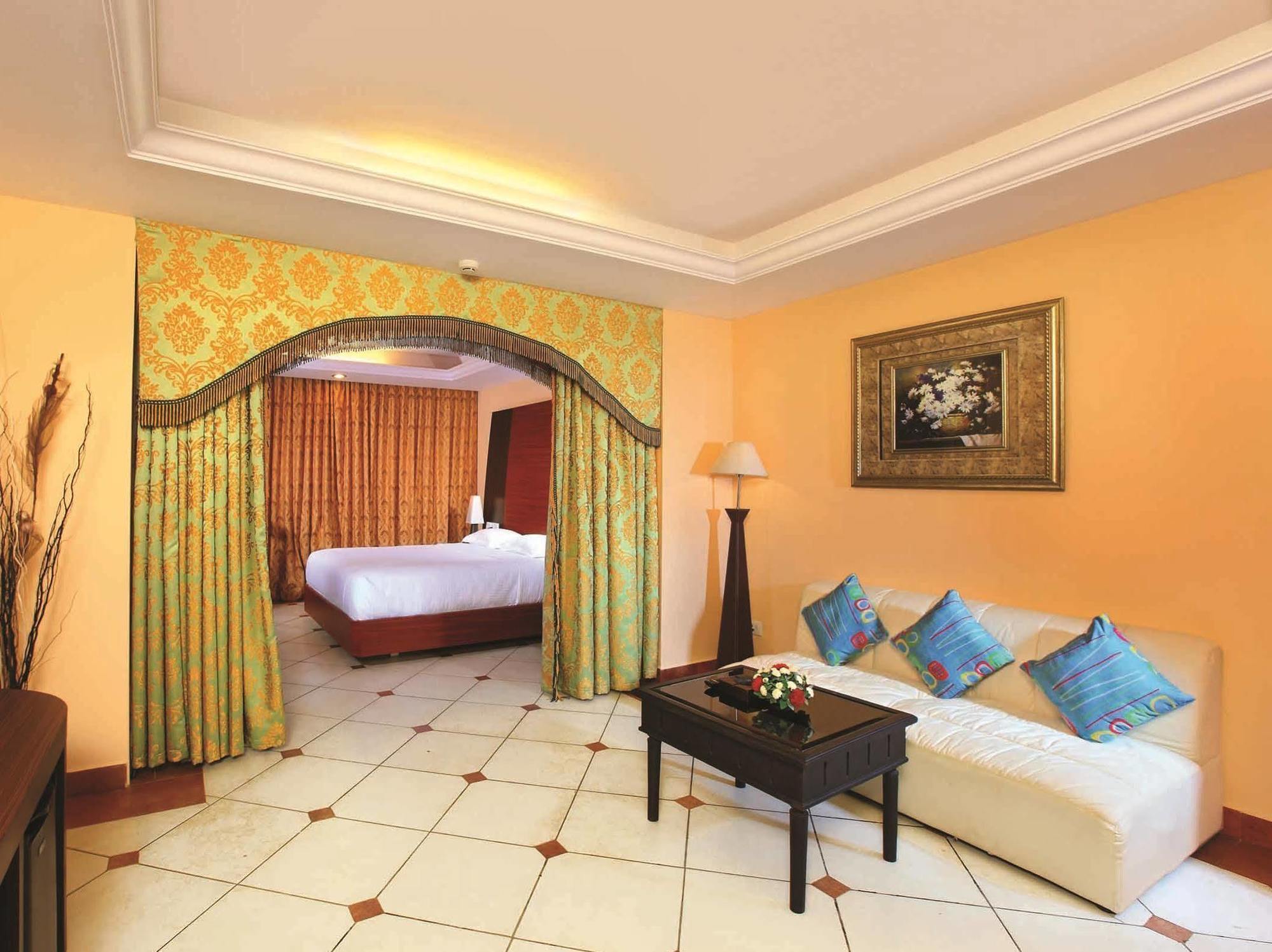 Emarald Hotel Cochin Kochi Εξωτερικό φωτογραφία