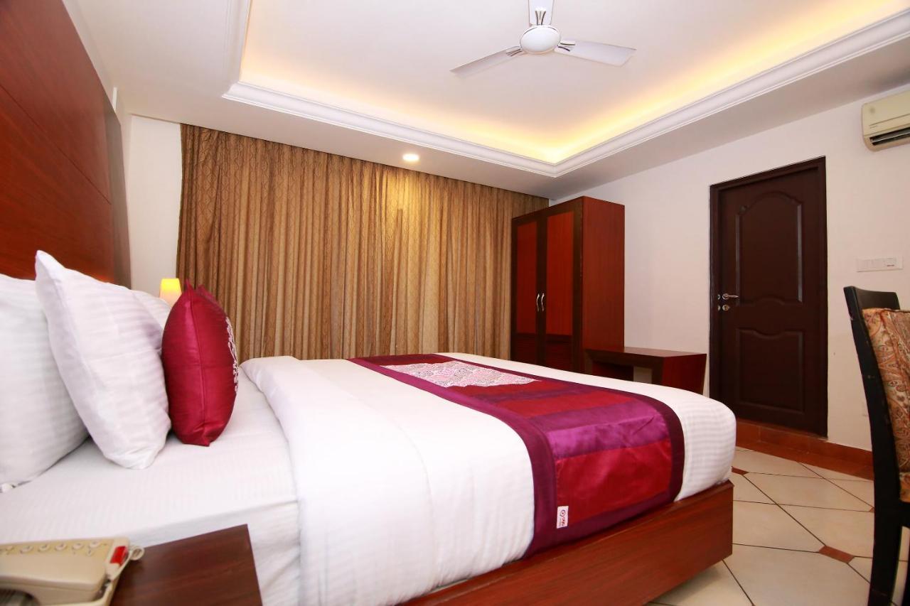 Emarald Hotel Cochin Kochi Εξωτερικό φωτογραφία